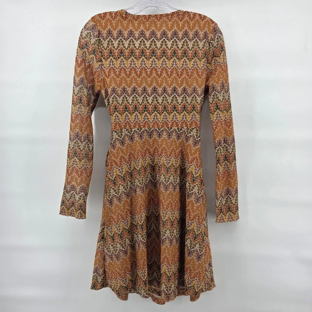 Francesca's Mi Ami Wrap Dress XS‎ Mustard Zigzag Metallic Long Sleeve Boho Retro
